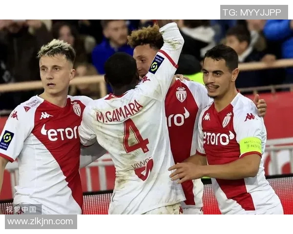 门兴与顿矿工激战正酣比分揭晓双方实力对决引发关注